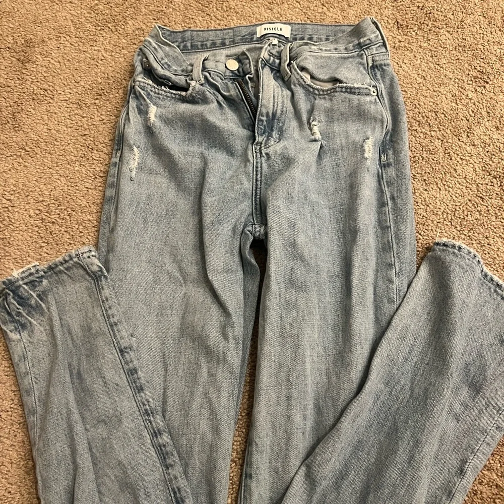 Pistola side 24 Women's Distressed Blue Jeans